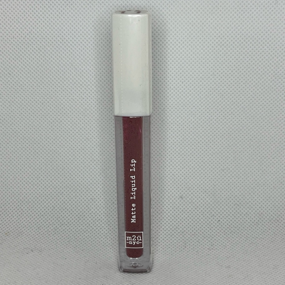 M2U NYC Matte Liquid Lip Queens